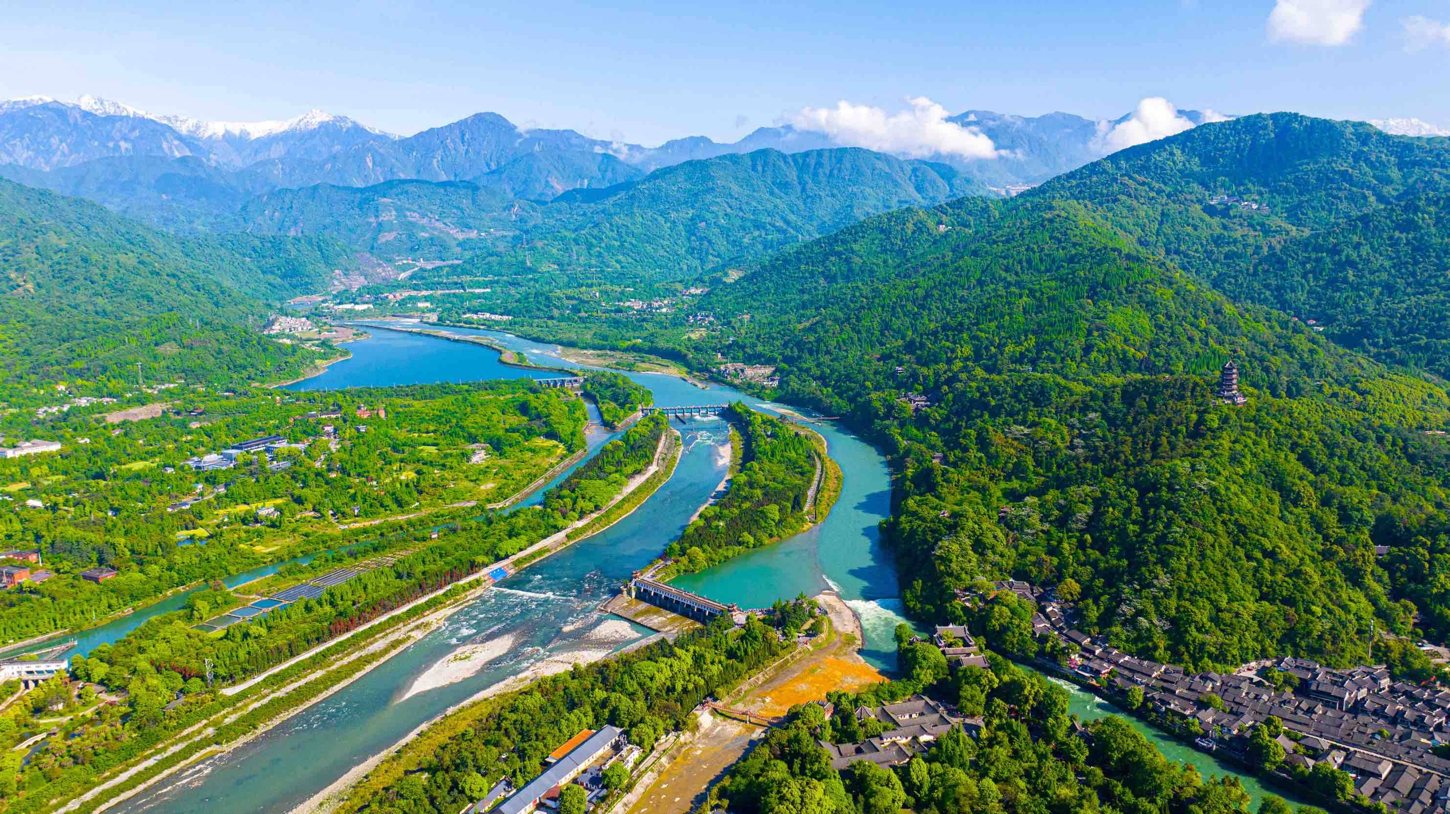 【四川】九寨溝、黃龍、三星堆、峨眉山、樂山大佛 8 天 (CTU8)